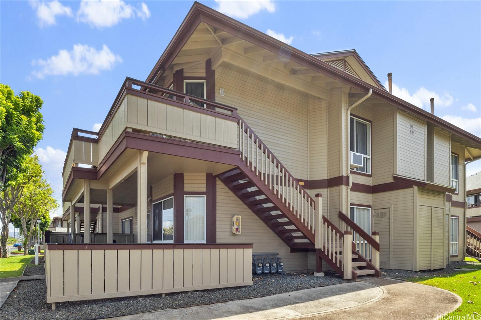 91-781 Puamaeole Street  Unit 16T