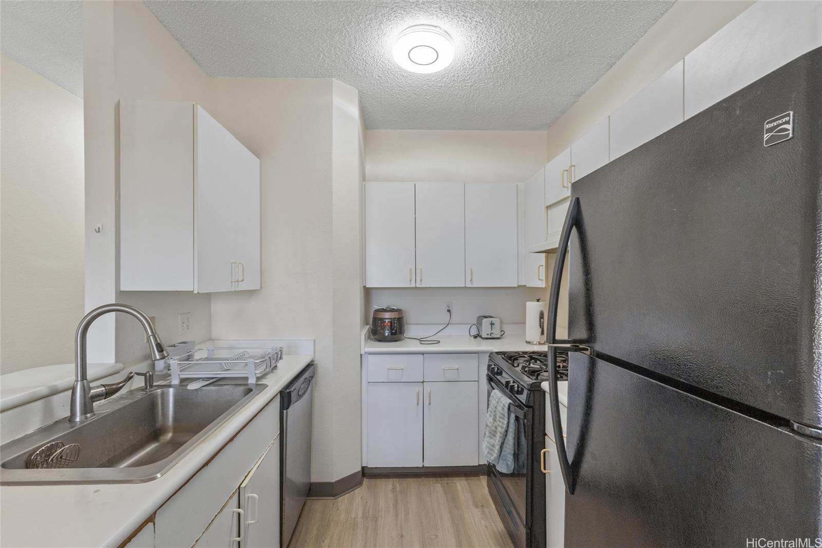 91-781 Puamaeole Street  Unit 16T