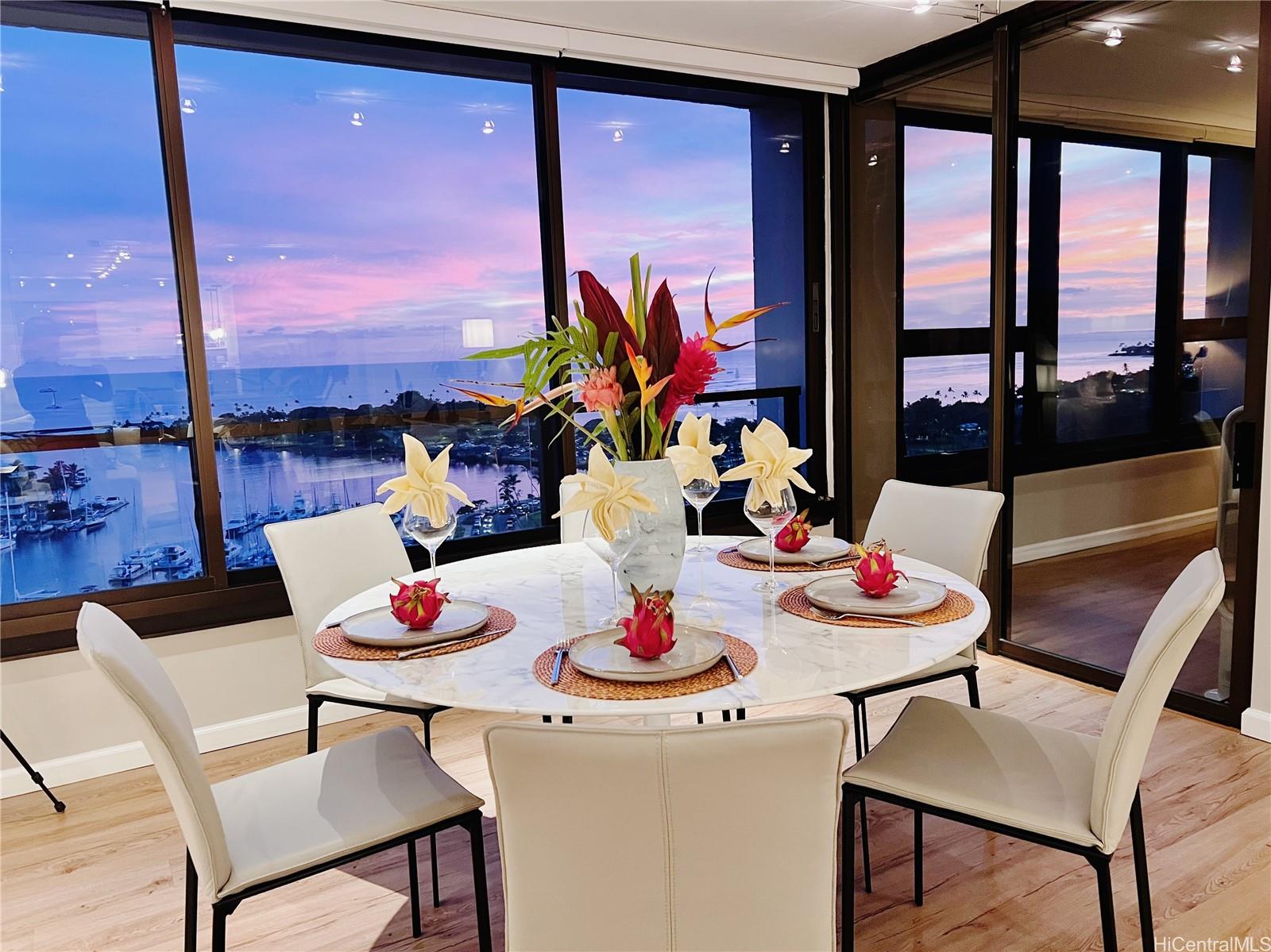 1600 Ala Moana Boulevard 2106