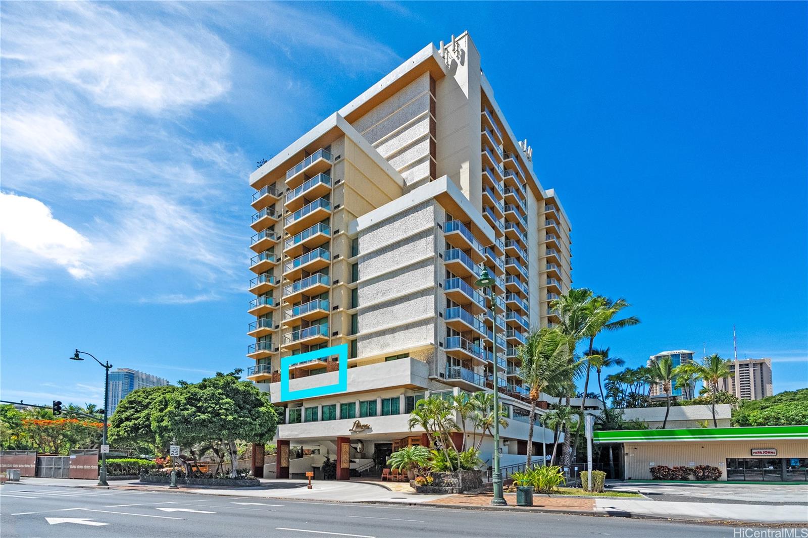 2045 Kalakaua Avenue  Unit 118