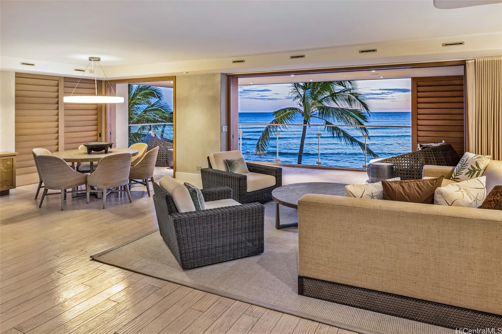3003 Kalakaua Avenue  Unit 5B