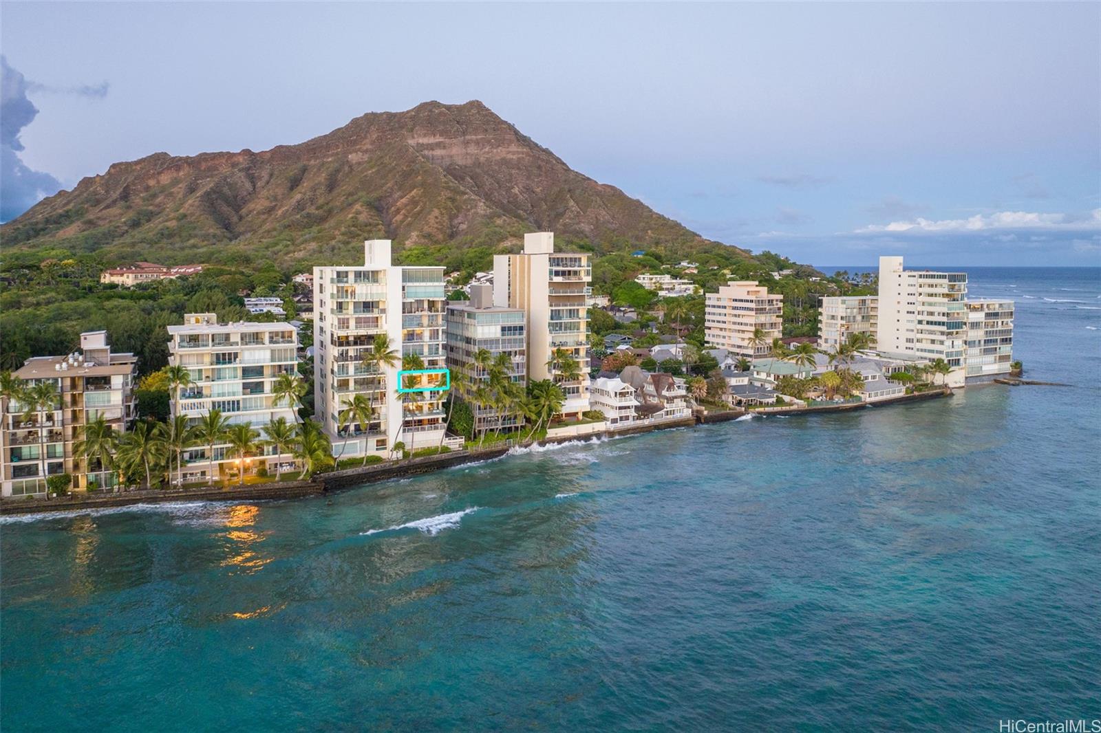 3003 Kalakaua Avenue  Unit 5B