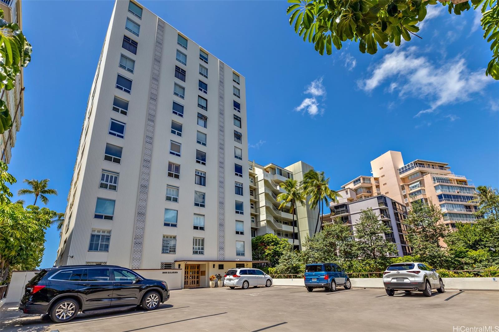 3003 Kalakaua Avenue  Unit 5B