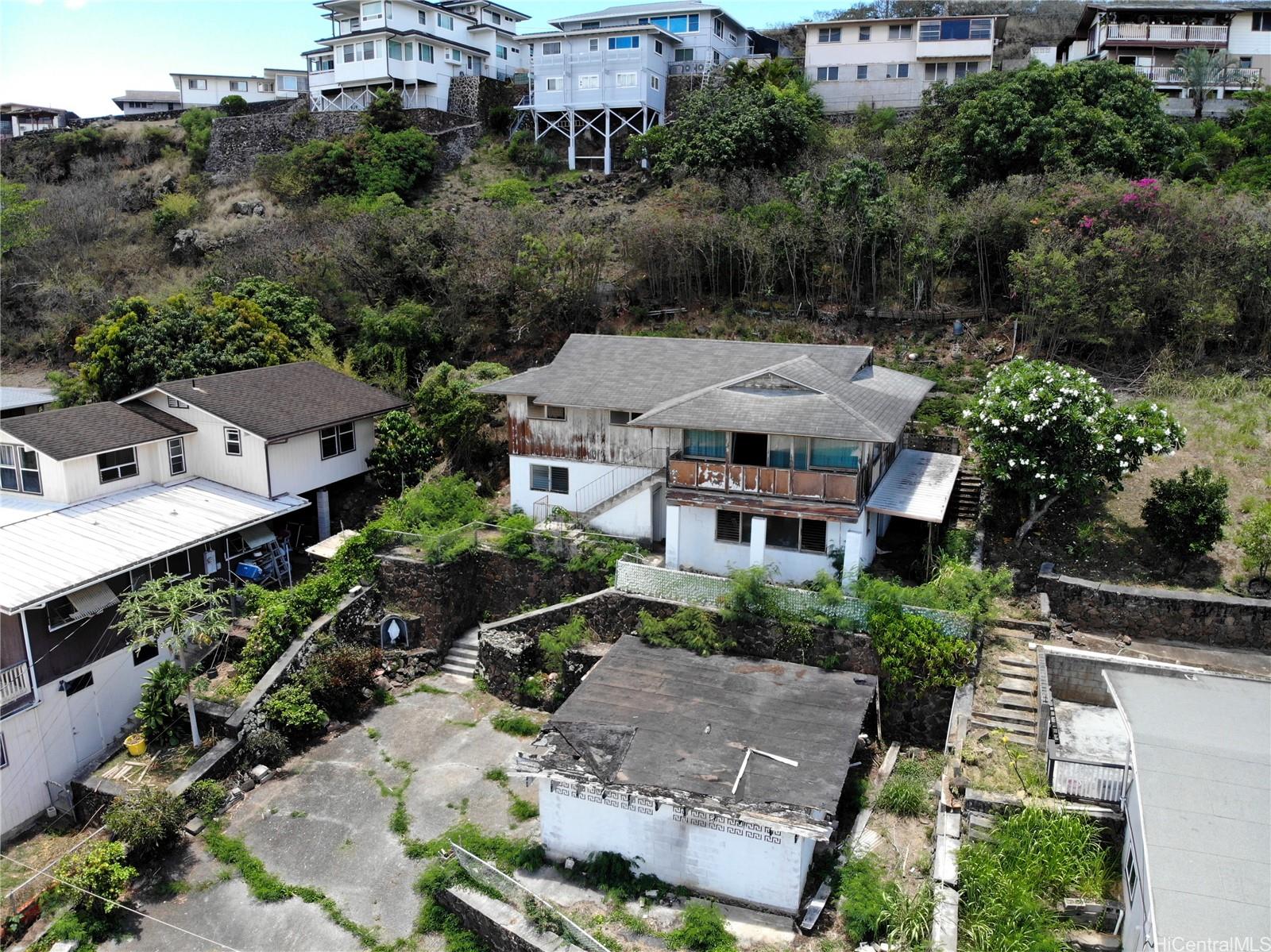 1540 Onipaa Street
