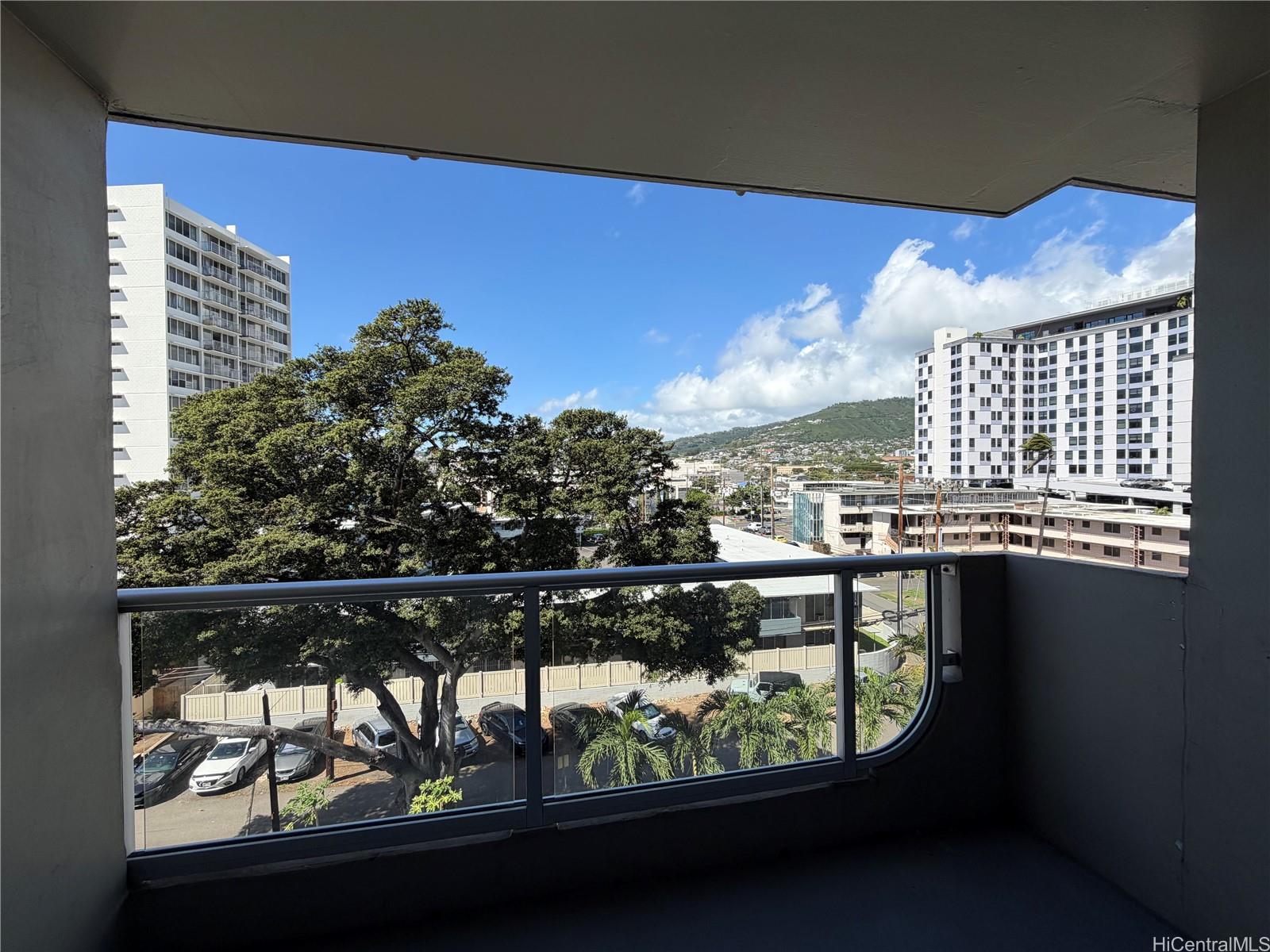 2637 Kuilei Street  Unit A53