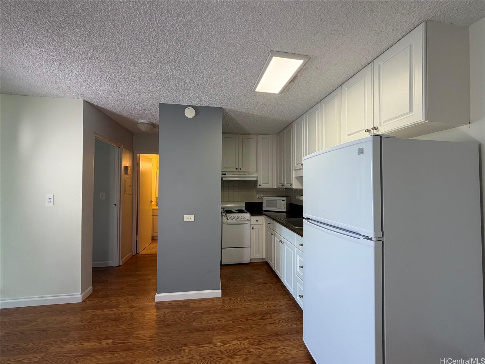 2637 Kuilei Street  Unit A53