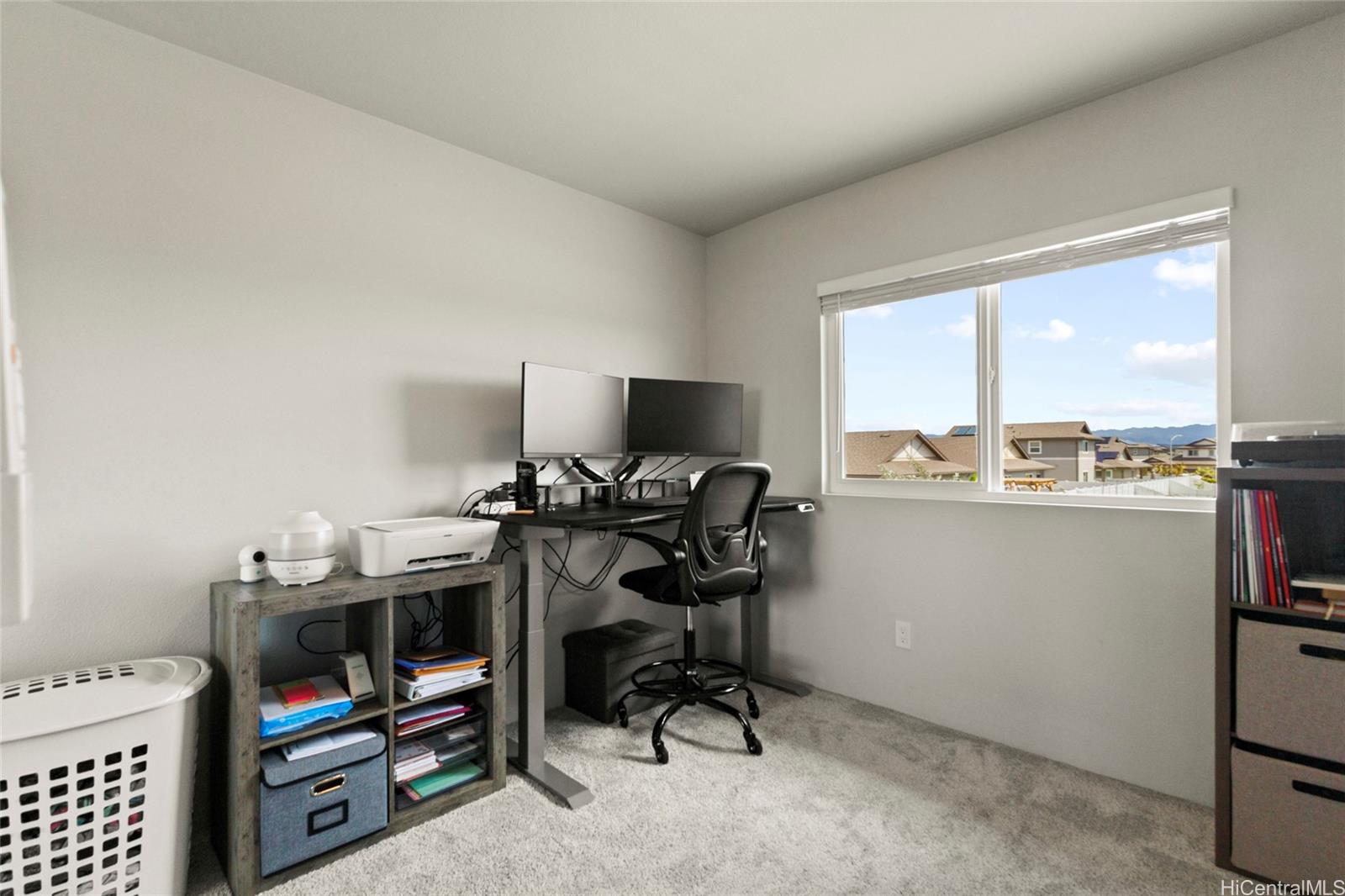 Photo 20 of 25