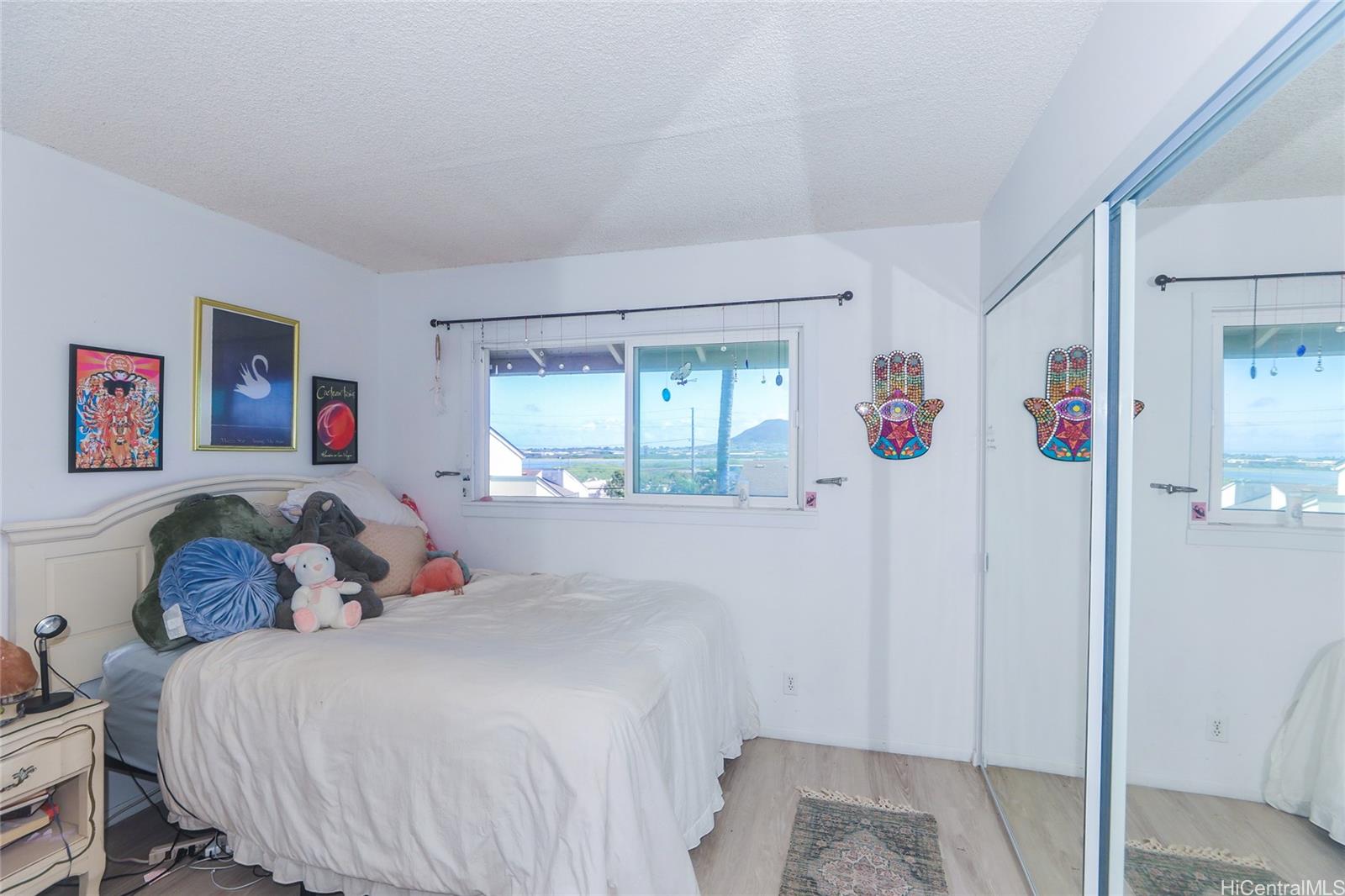 137 Oko Street  Unit 901
