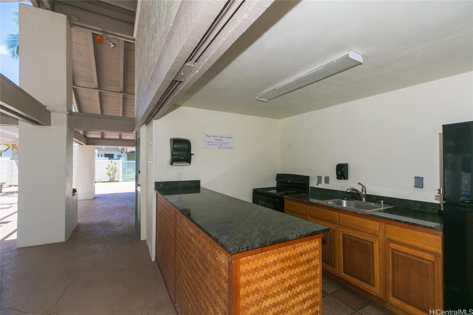 137 Oko Street  Unit 901
