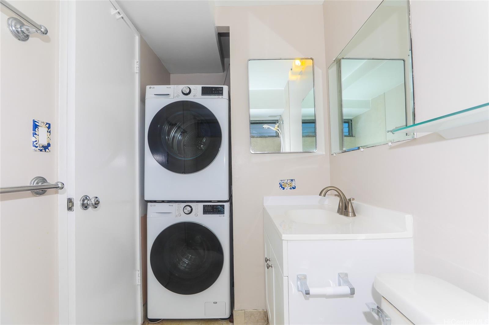 2525 Date Street  Unit 1501