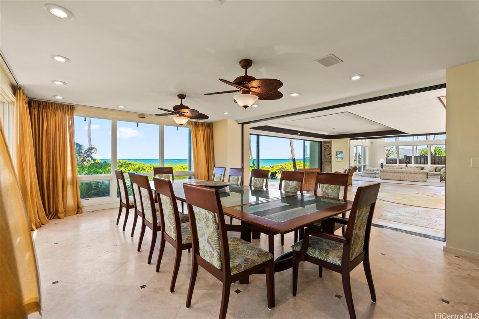 572C N Kalaheo Avenue