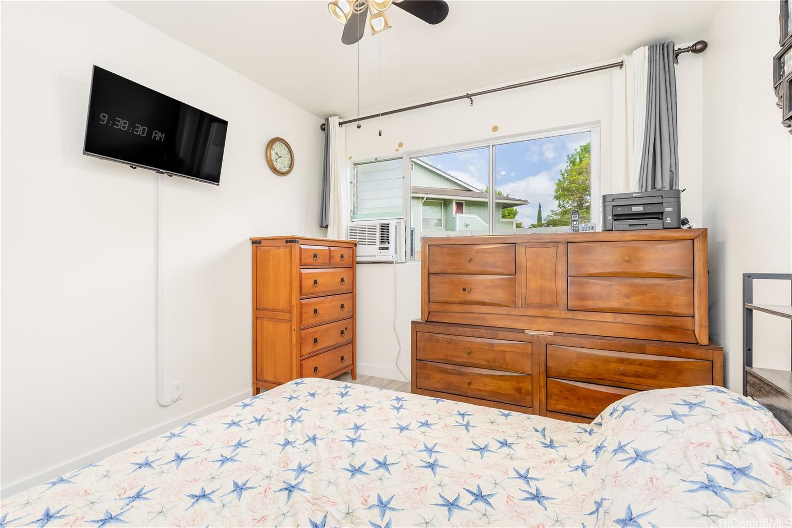 94-1092 Paawalu Street  Unit S5