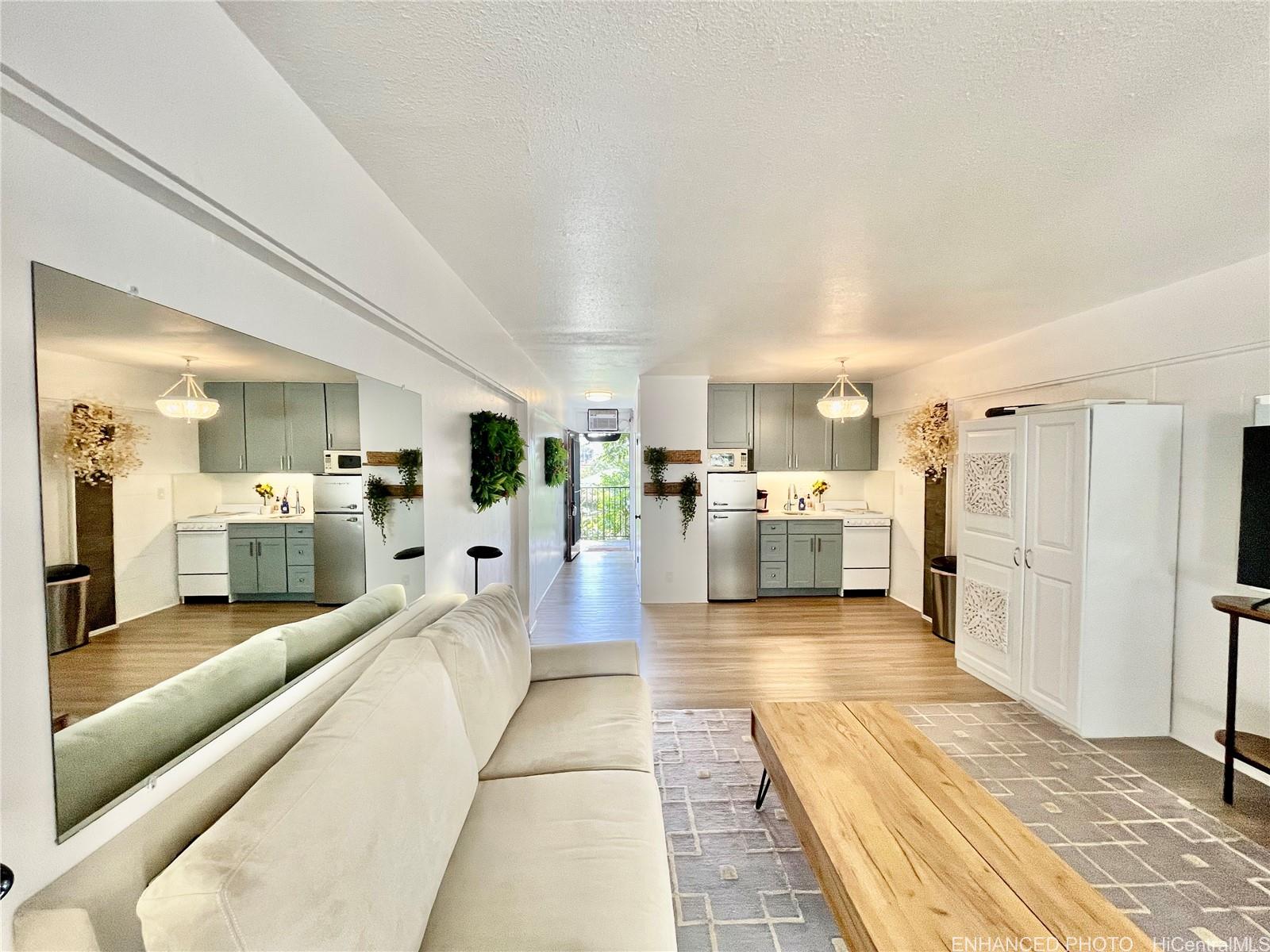 1630 Makiki Street C201