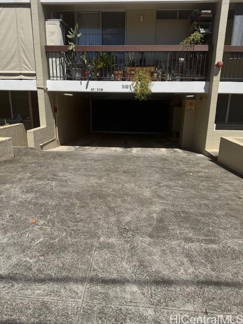 1401 Lusitana Street  Unit 305