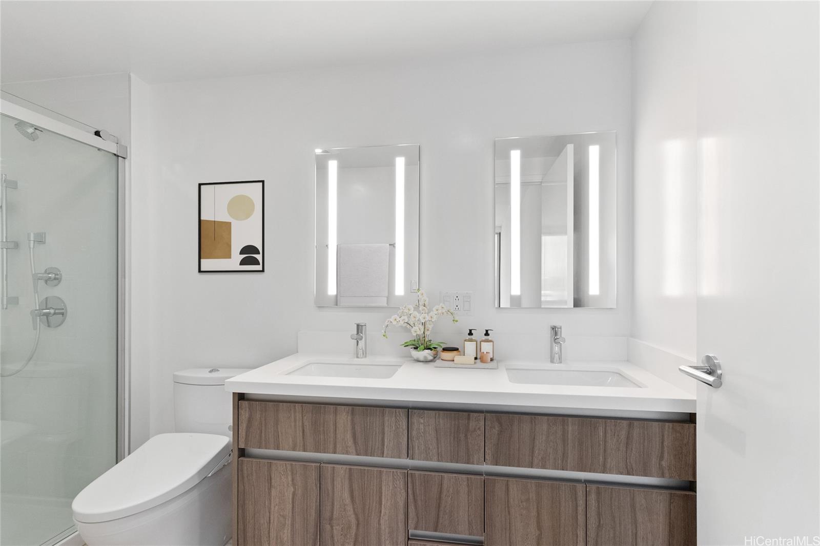 1515 Liona Street  Unit 2402