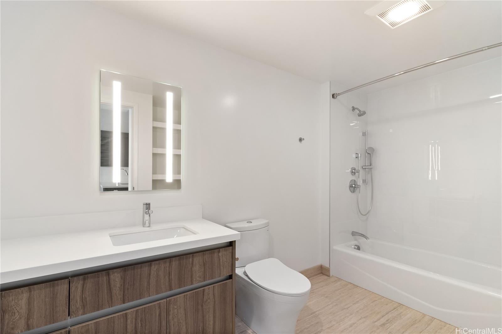 1515 Liona Street  Unit 2402
