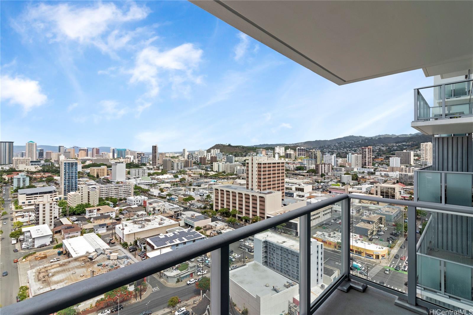 1515 Liona Street  Unit 2402