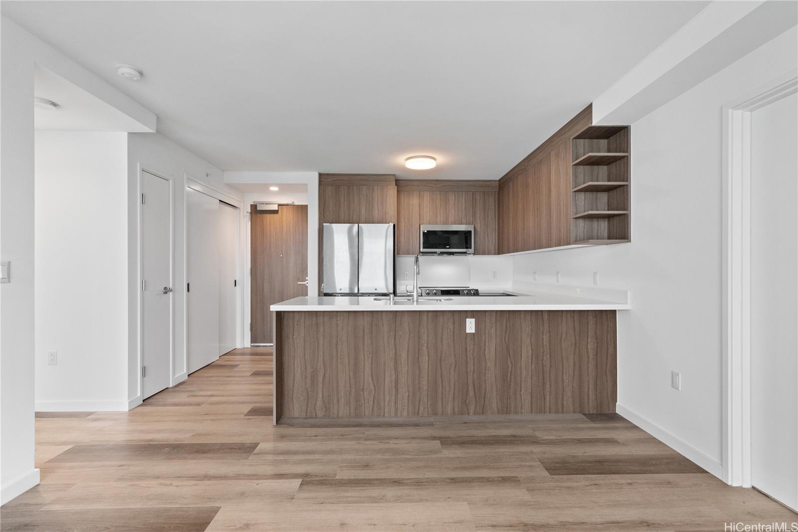1515 Liona Street  Unit 2402