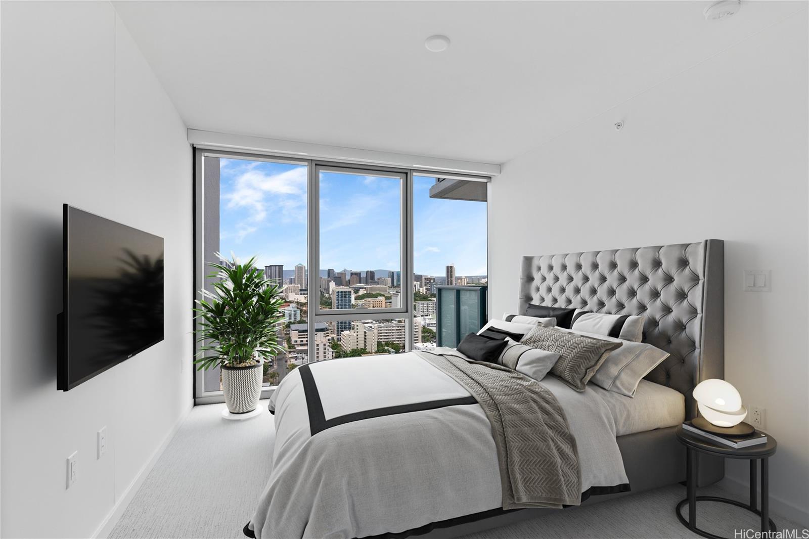1515 Liona Street  Unit 2402