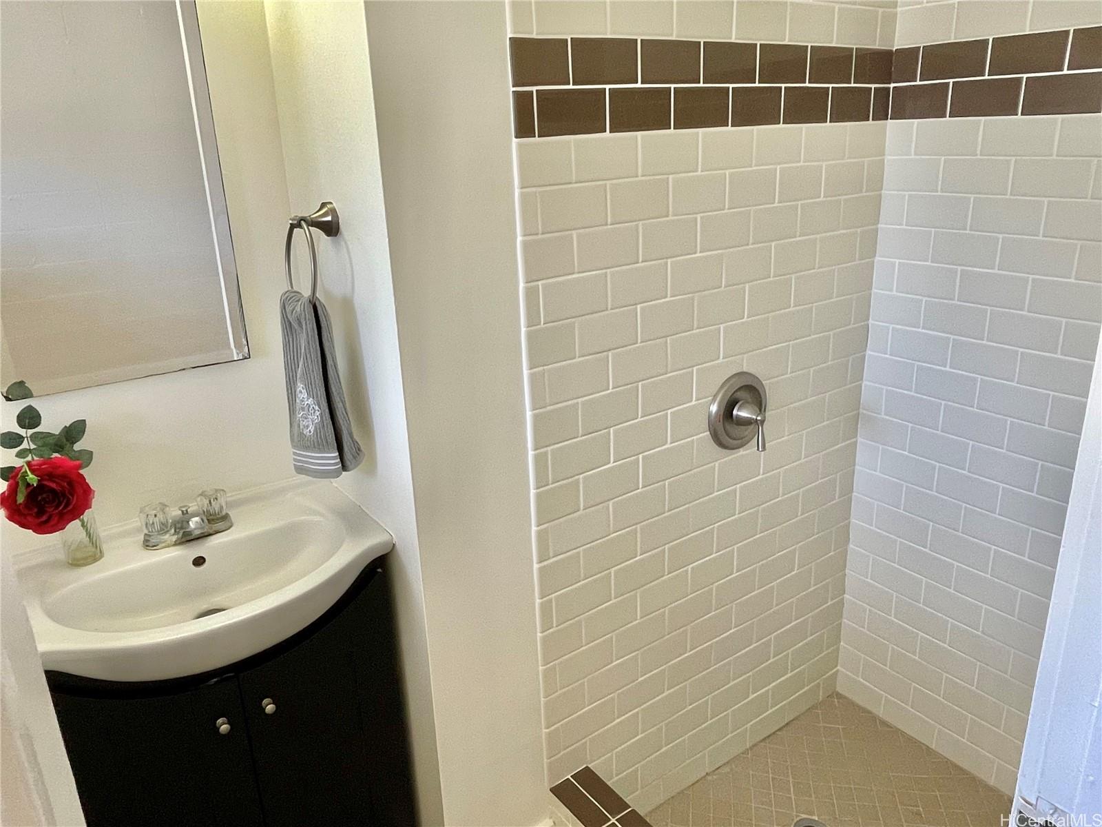 1457 Hunakai Street  Unit 1