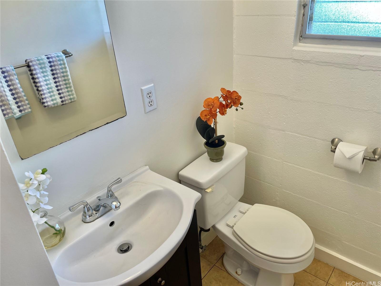 1457 Hunakai Street  Unit 1