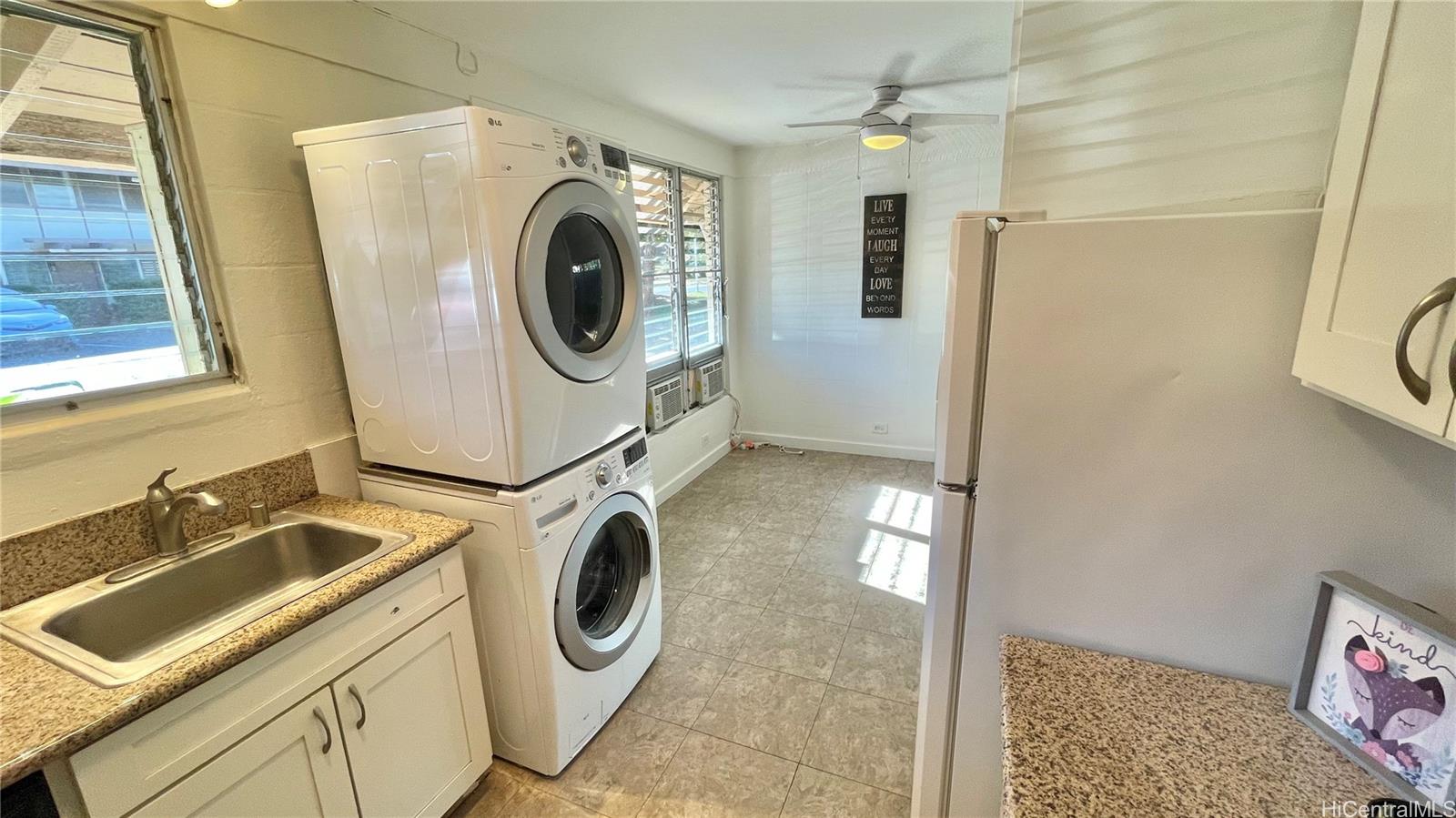 1457 Hunakai Street  Unit 1