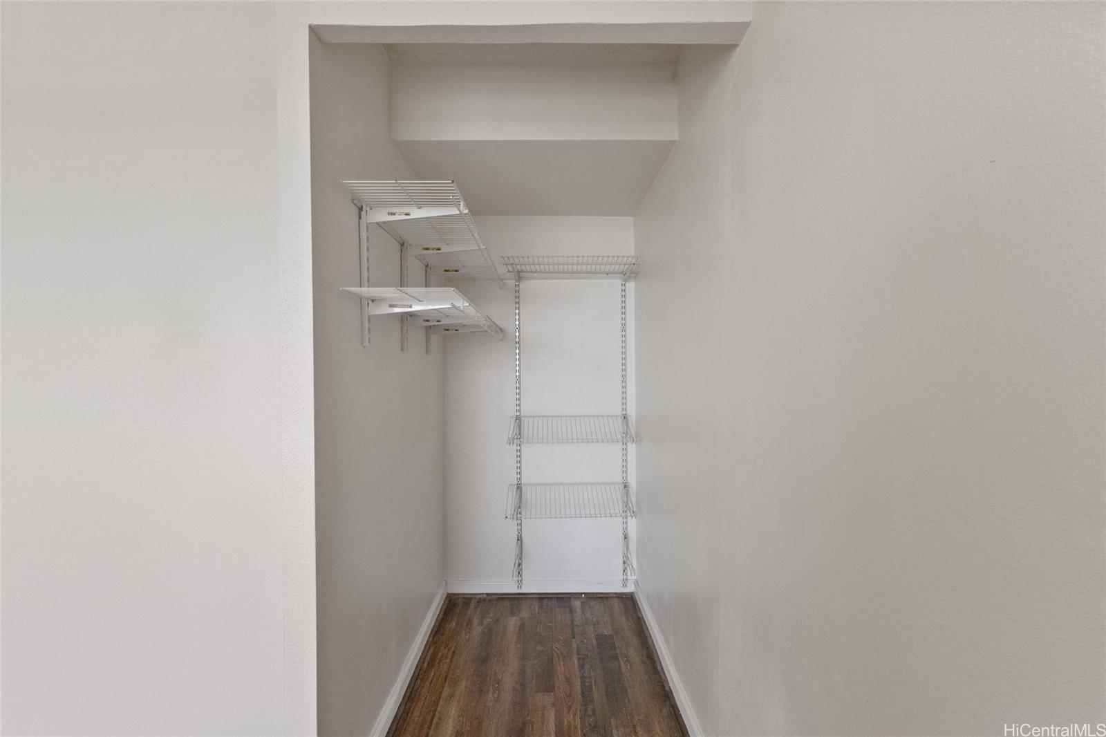 98-99 Uao Place  Unit 2301
