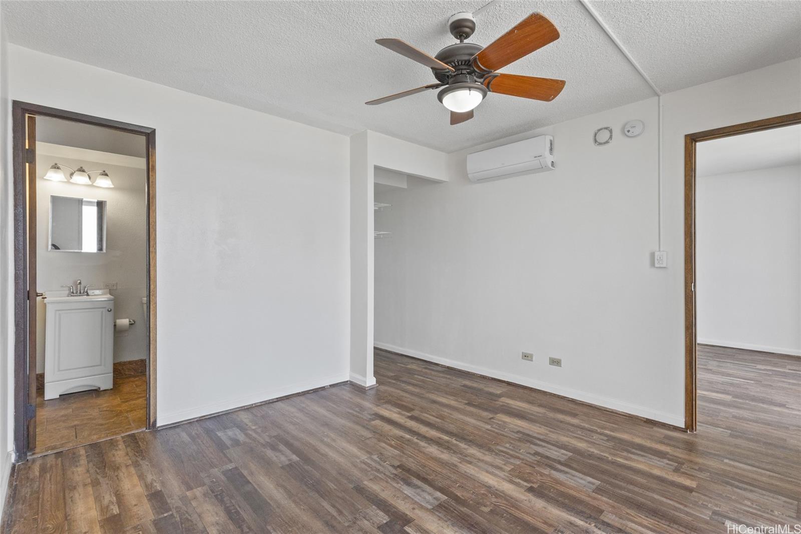98-99 Uao Place  Unit 2301