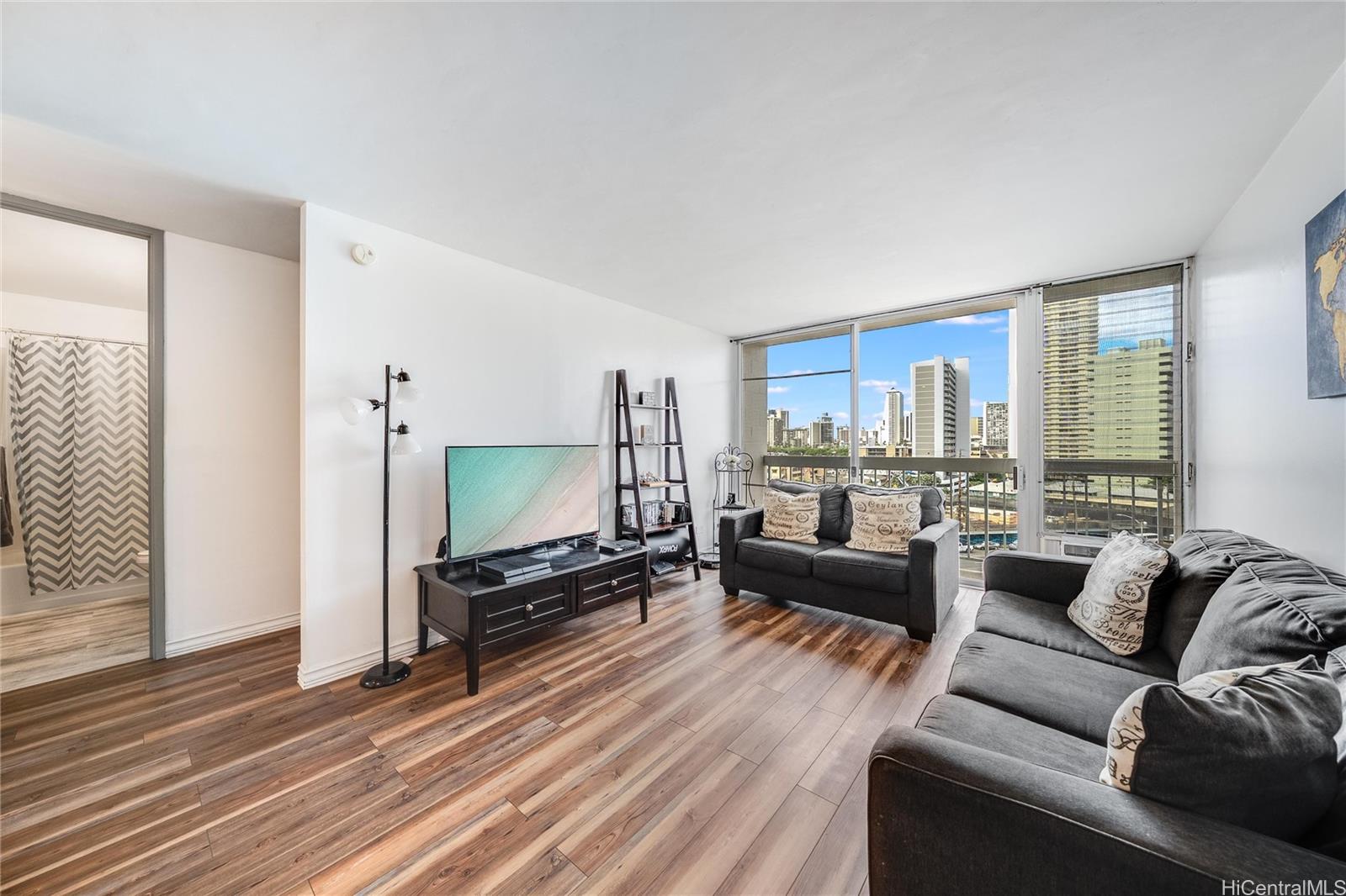 2630 Kapiolani Boulevard  Unit 802