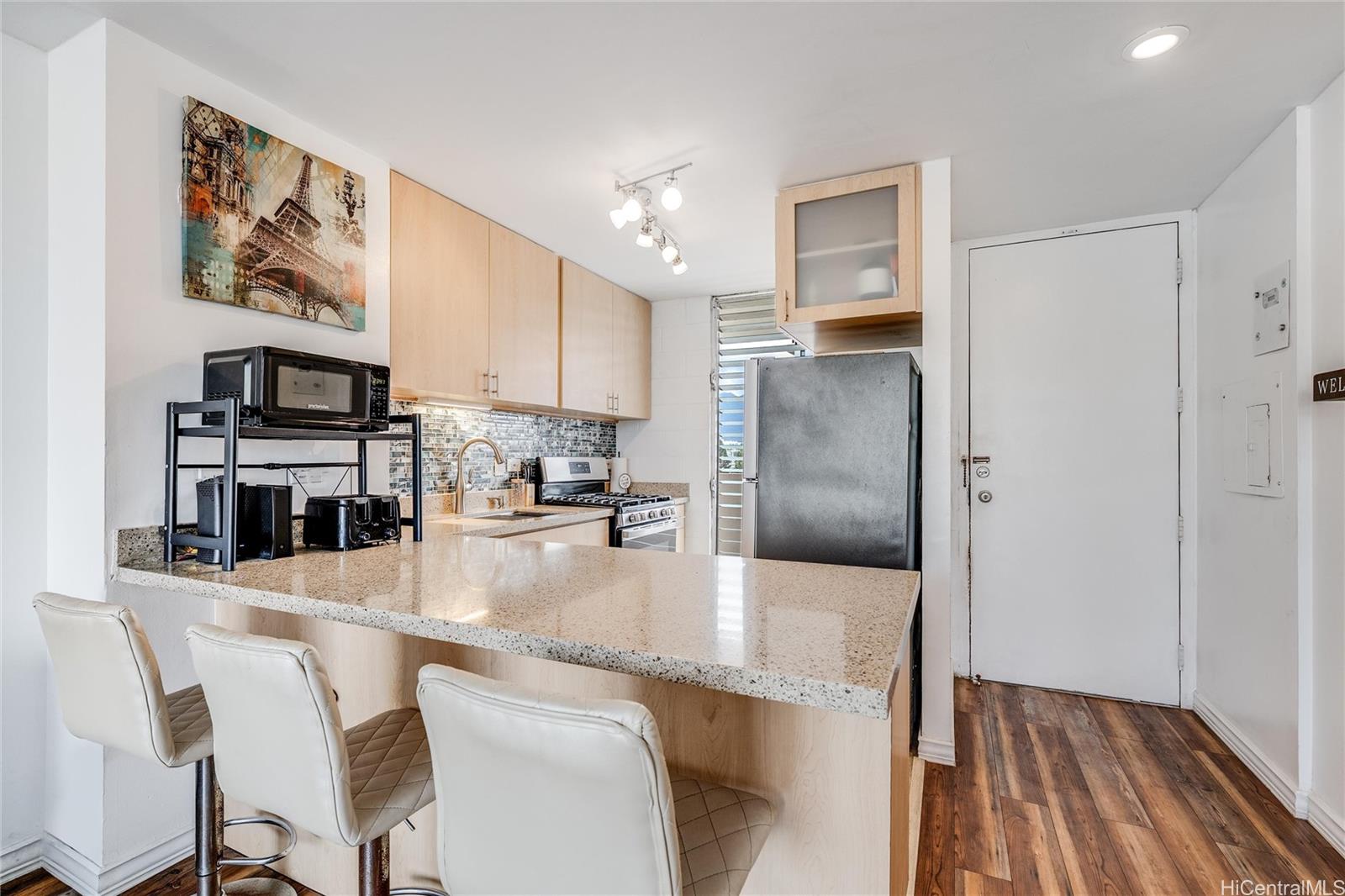 2630 Kapiolani Boulevard  Unit 802