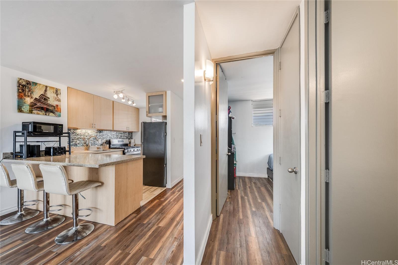 2630 Kapiolani Boulevard  Unit 802