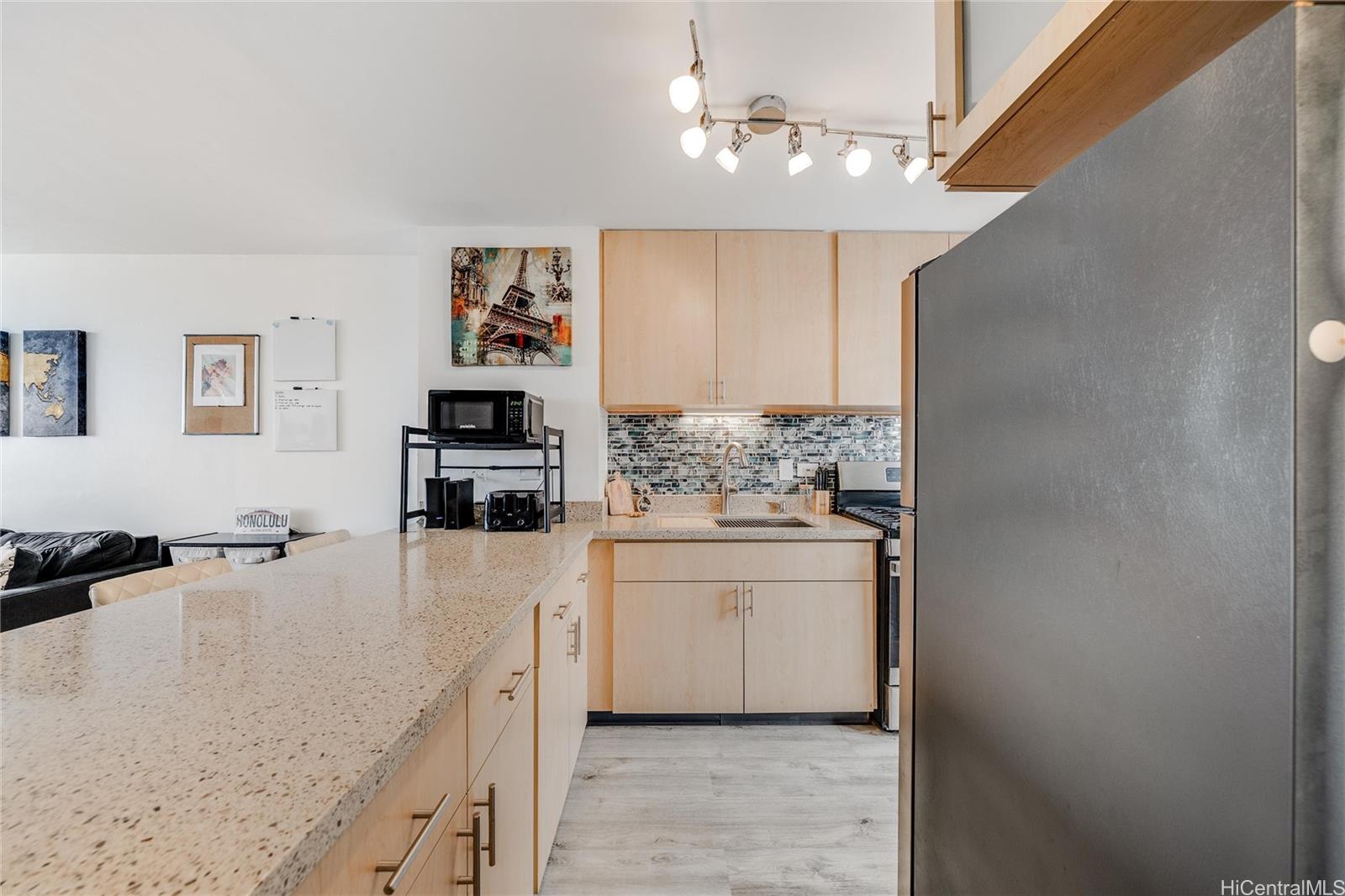 2630 Kapiolani Boulevard  Unit 802
