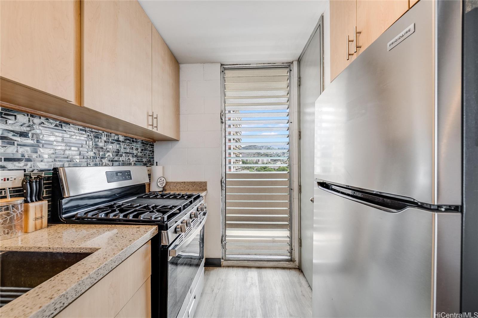 2630 Kapiolani Boulevard  Unit 802