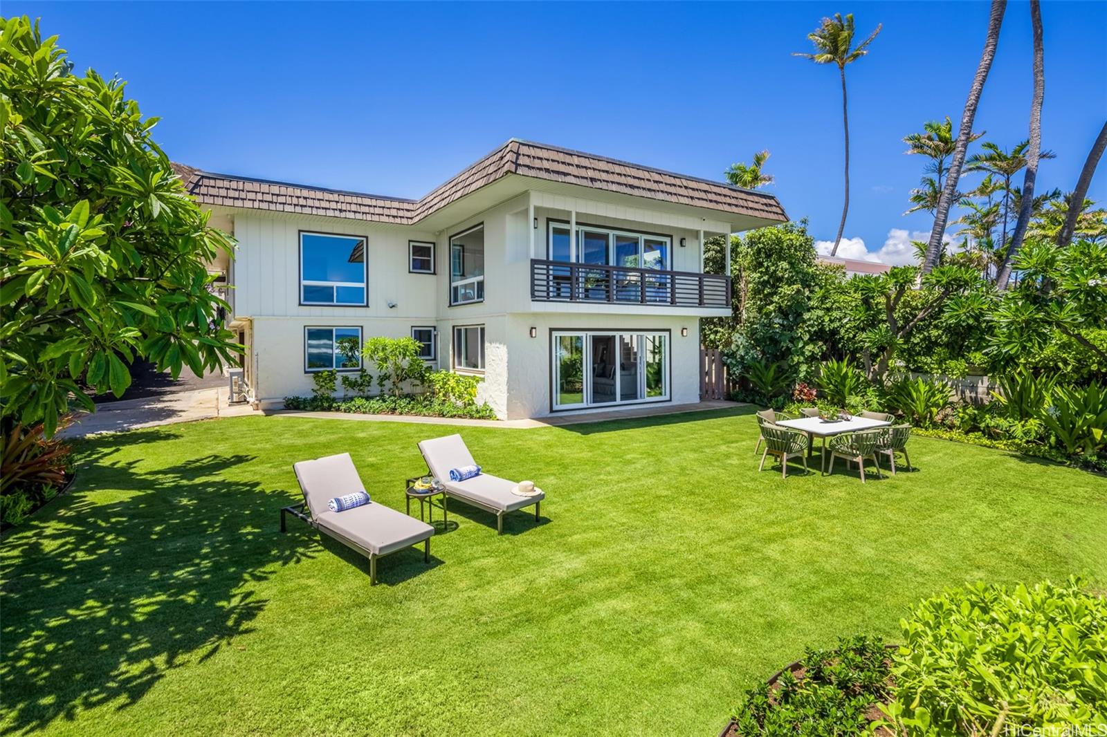 3735 Diamond Head Road  Unit A