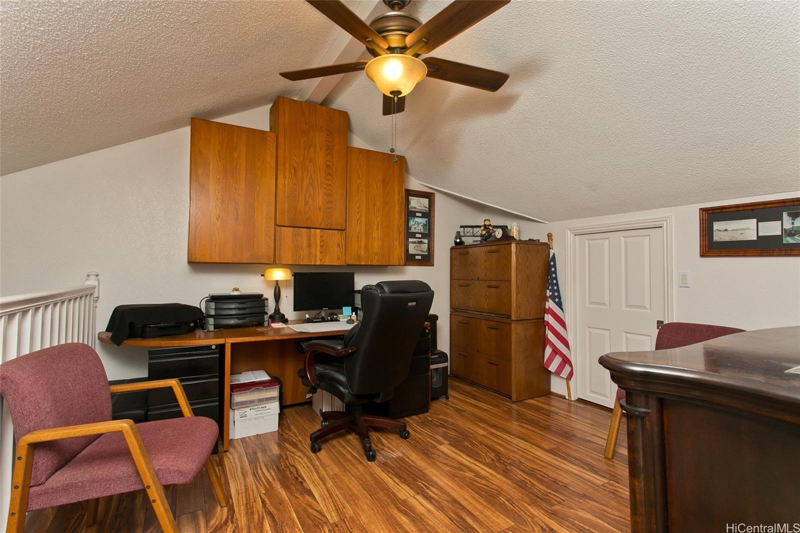 Photo 19 of 20