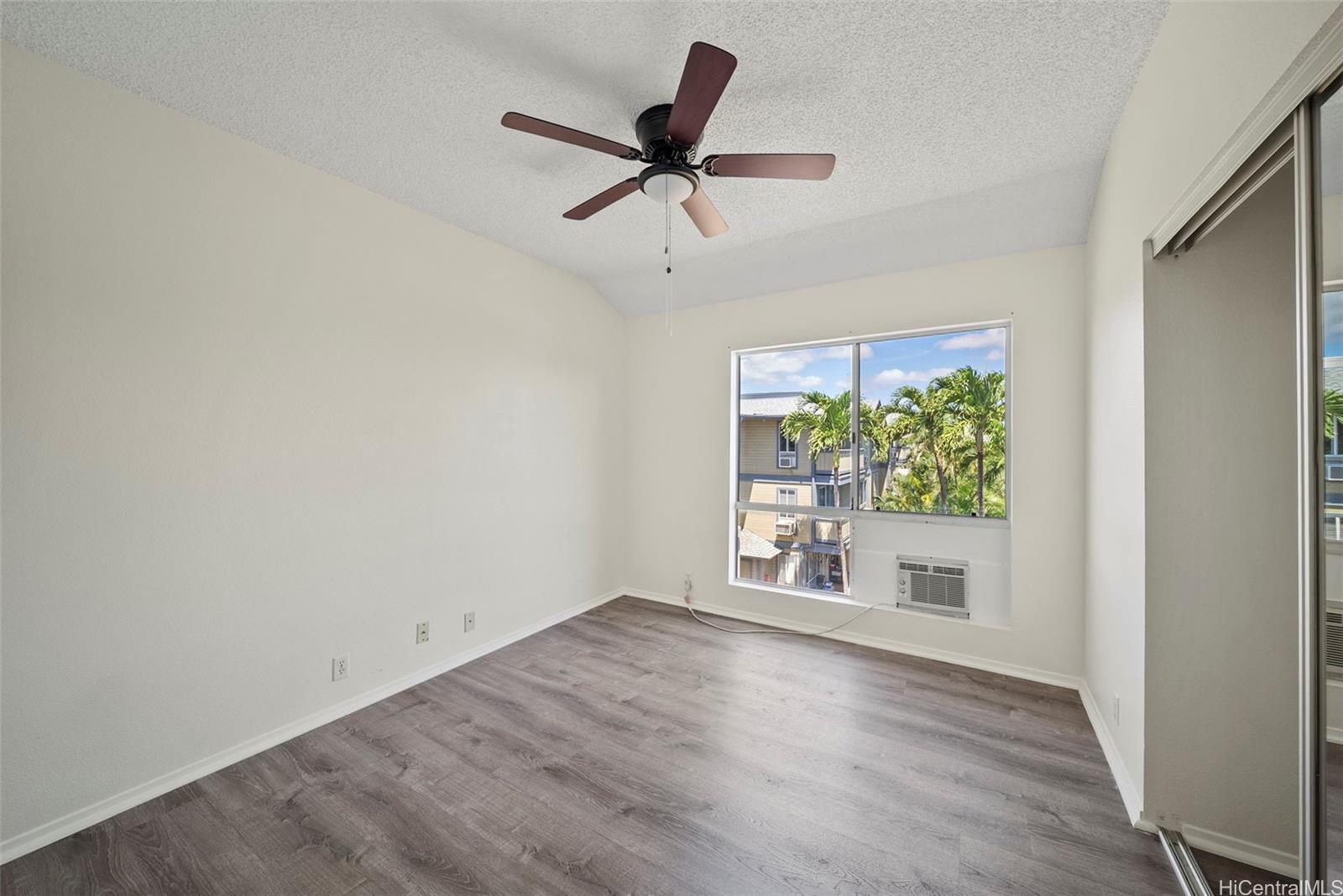 91-289 Hanapouli Circle  Unit 5J
