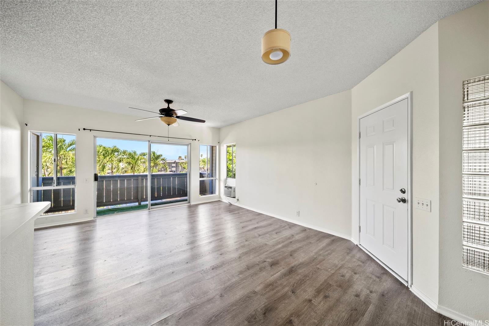 91-289 Hanapouli Circle  Unit 5J