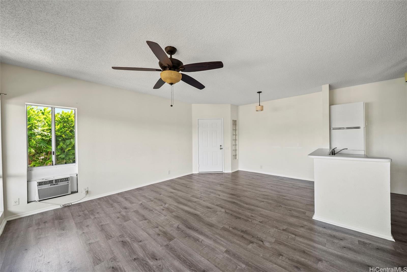 91-289 Hanapouli Circle  Unit 5J