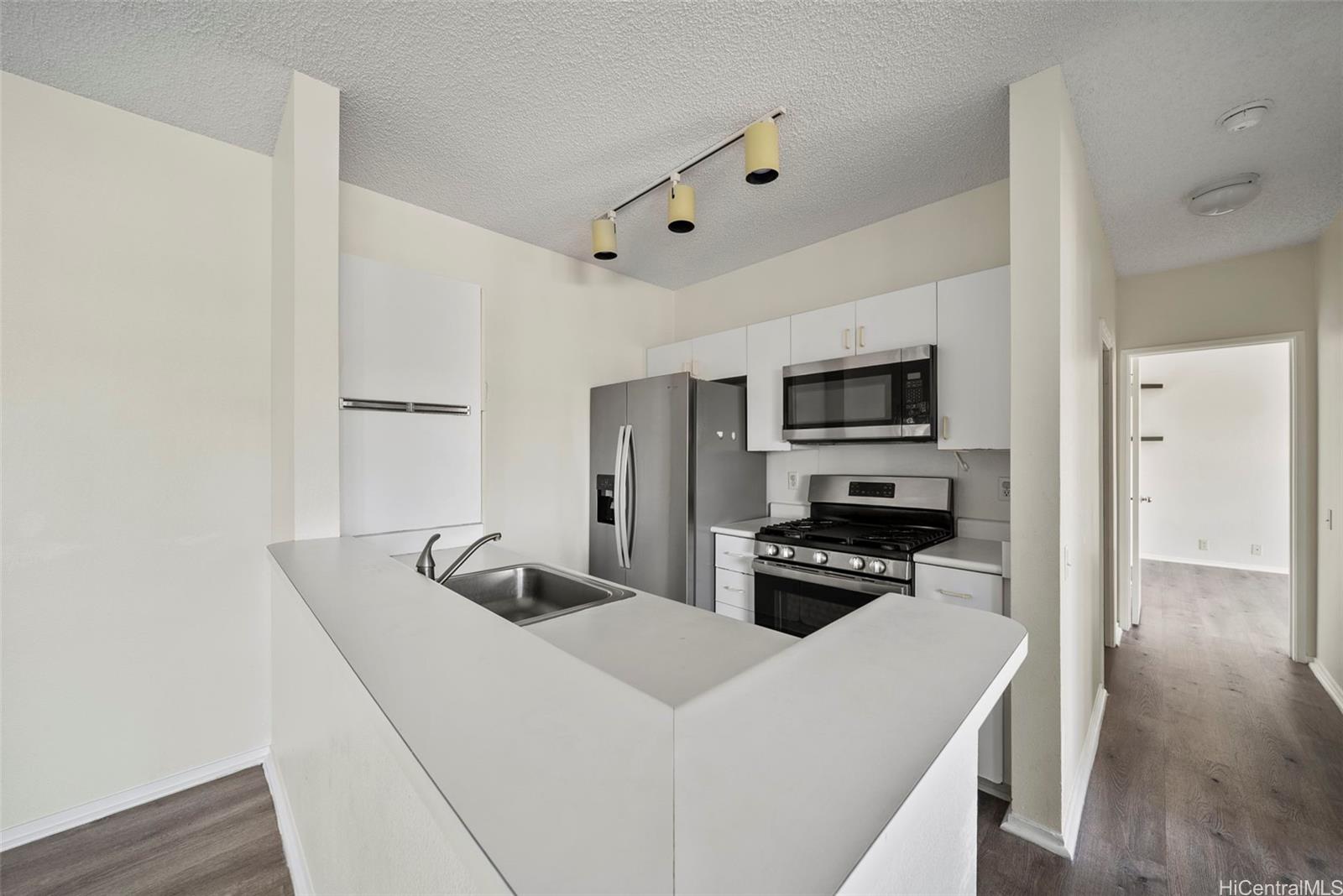 91-289 Hanapouli Circle  Unit 5J