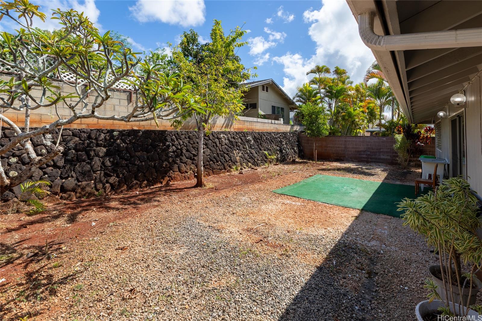 95-826 Paikauhale Street