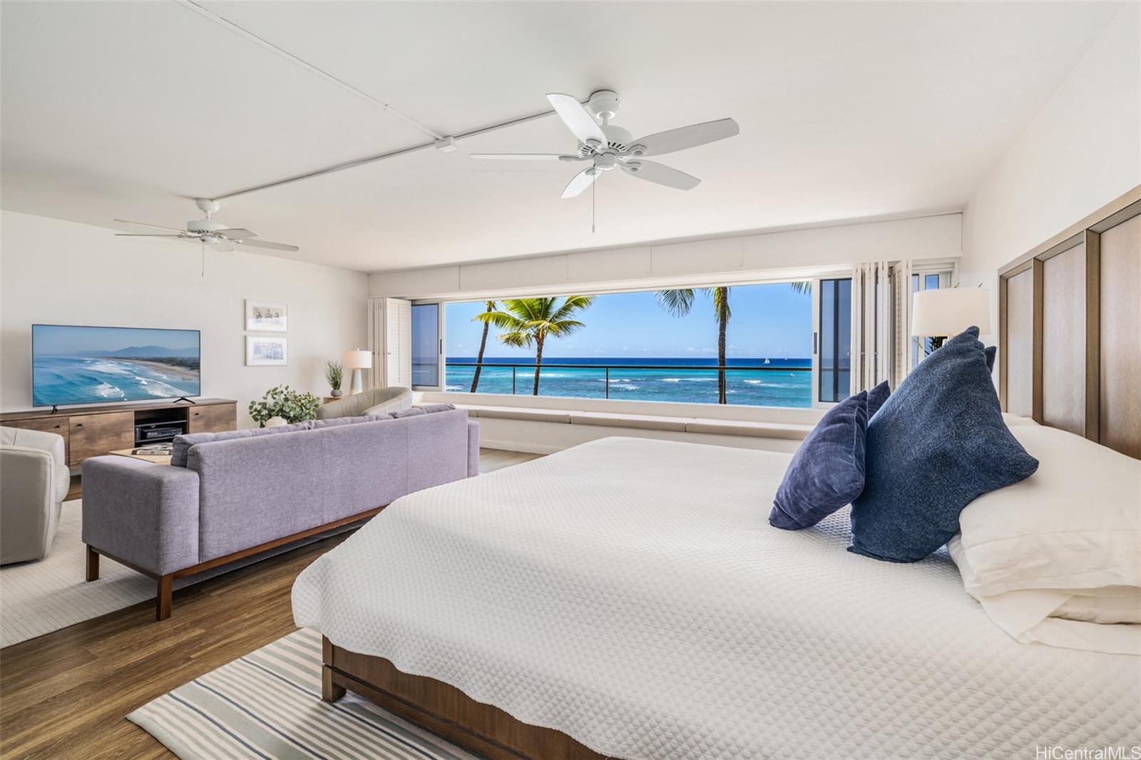 2895 Kalakaua Avenue 302