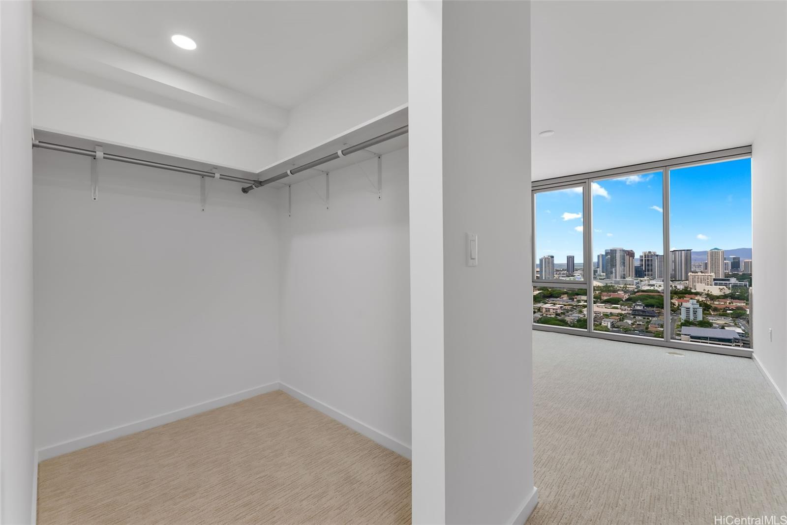 1515 Liona Street  Unit 3014