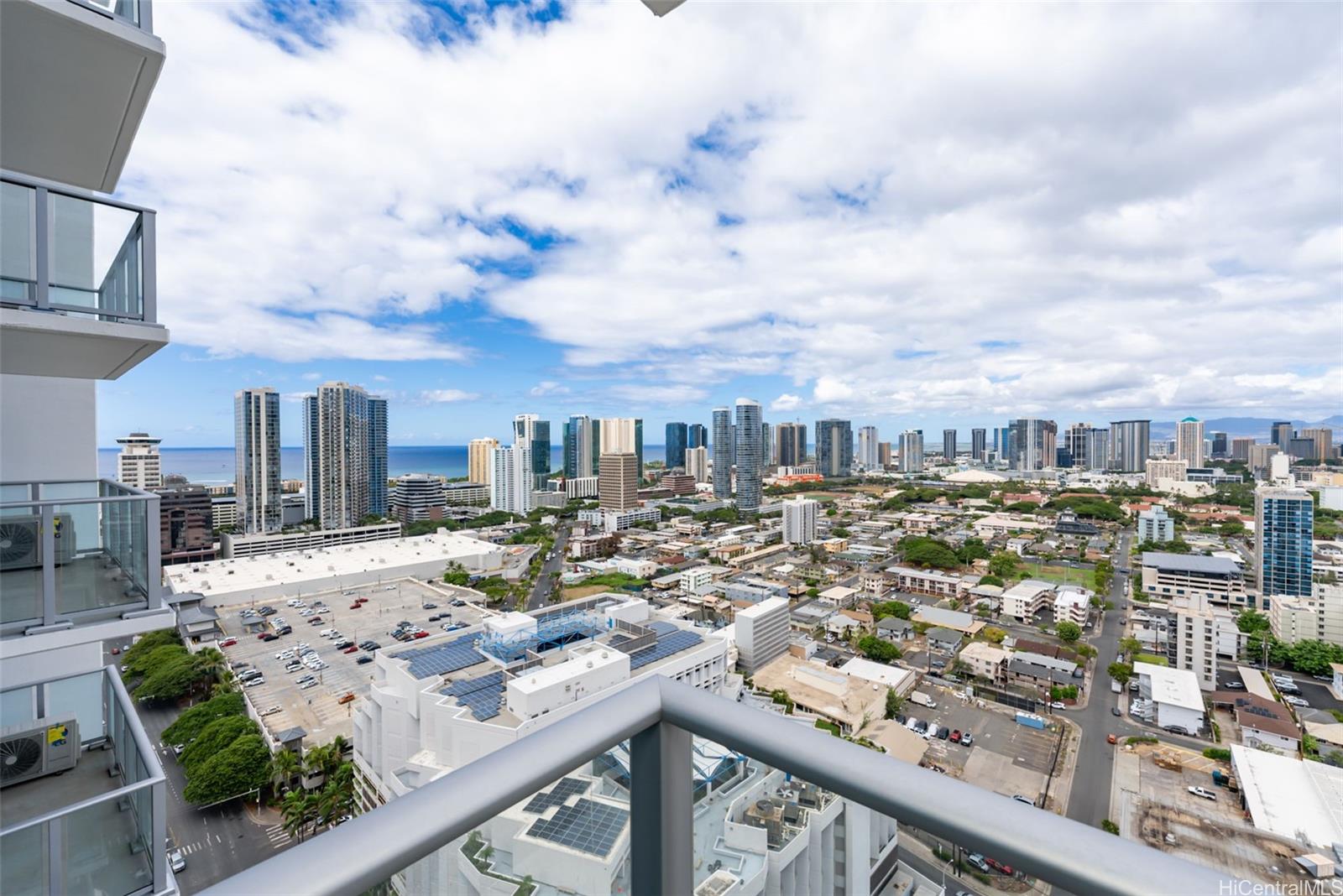 1515 Liona Street  Unit 3014