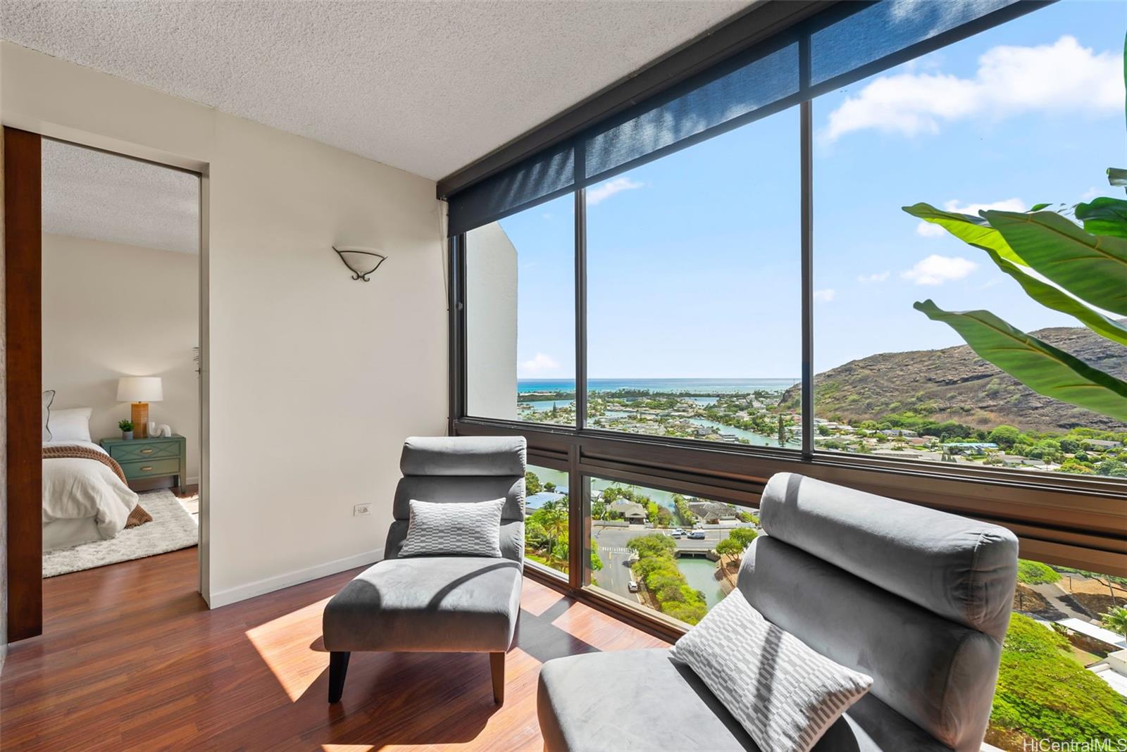 531 Hahaione Street 2/20E