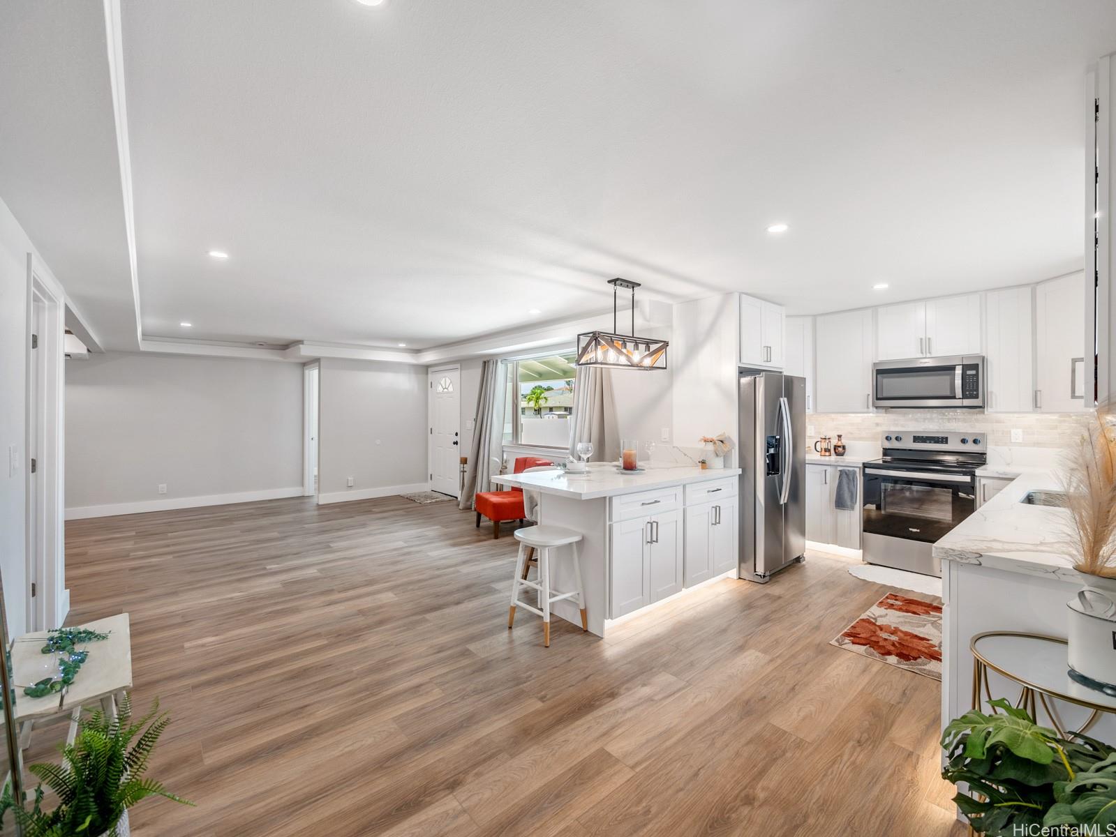 1404 Noelani Street