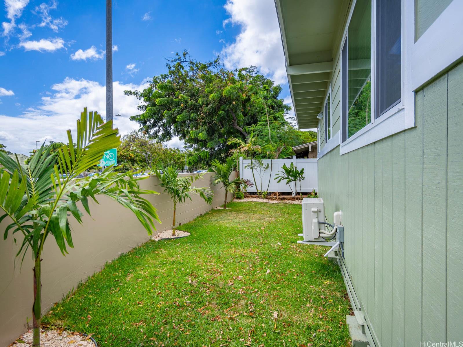 1404 Noelani Street