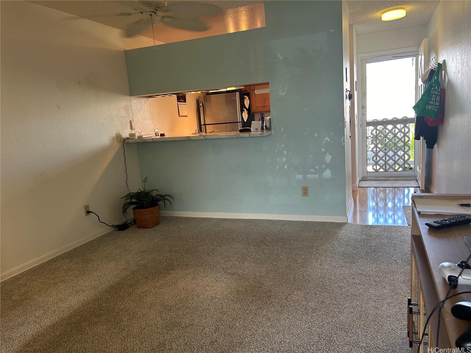 Photo 10 of 24