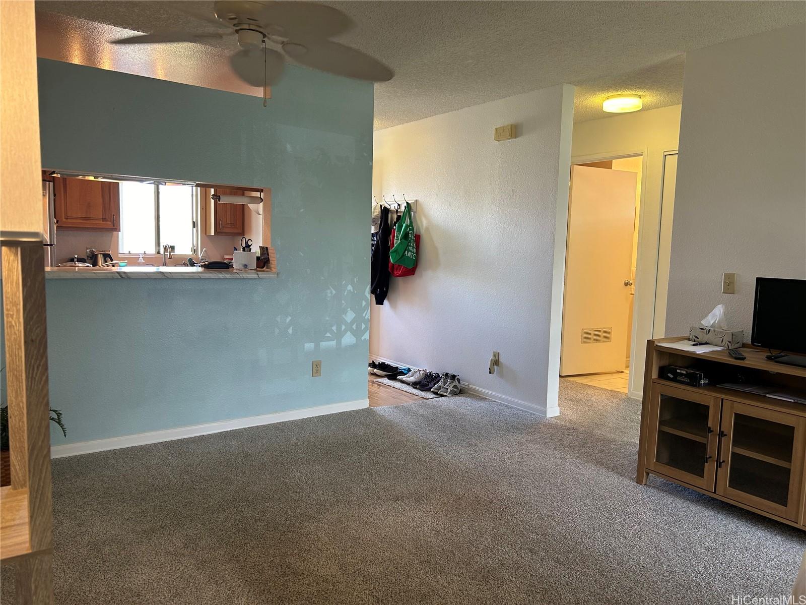 Photo 13 of 24