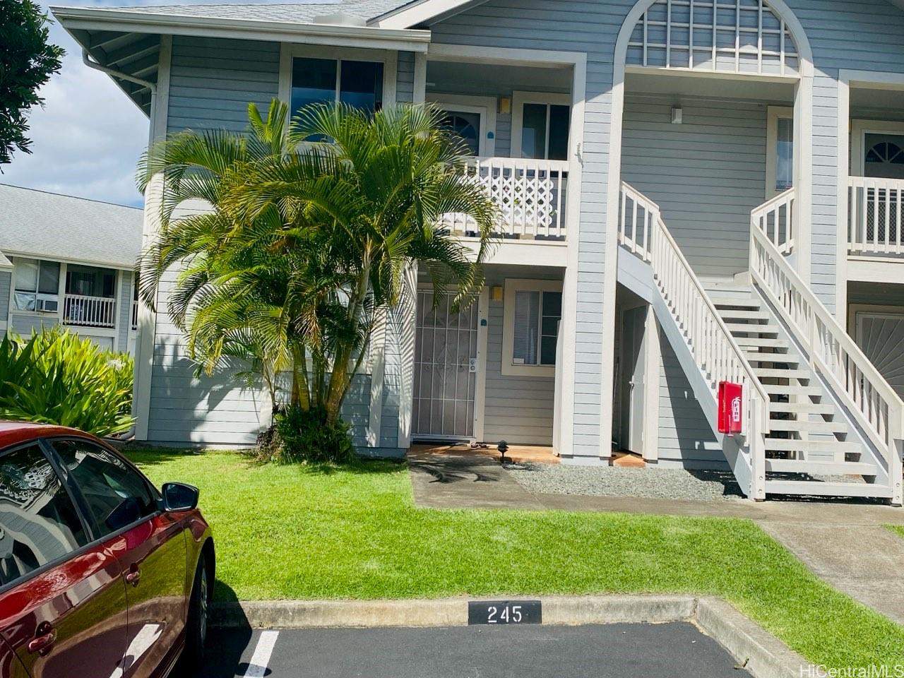 Photo 3 of 24
