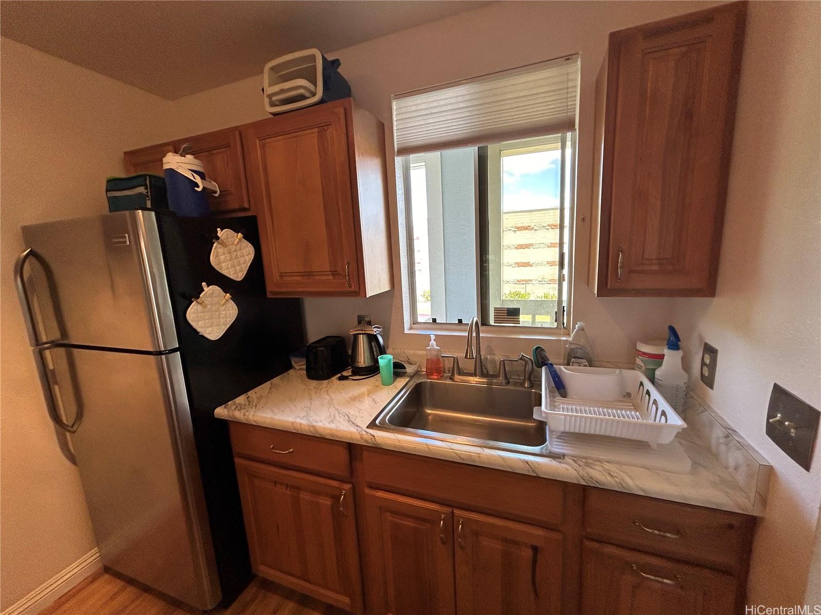 Photo 6 of 24